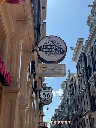 ホステル ワルモーズ アムステルダム