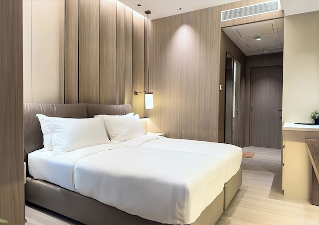 サマセット クイーン シティ セマラン