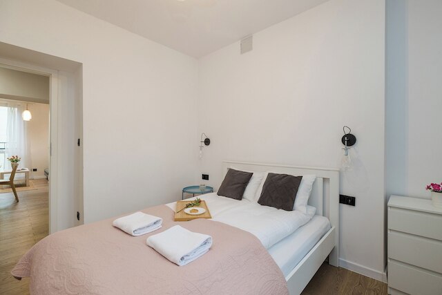 ショートステイポーランド ステンピンスカ B181