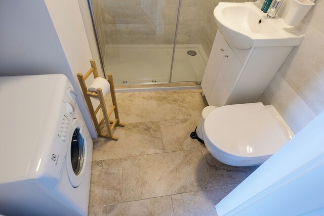 ショートステイポーランド プシェホドニア B178