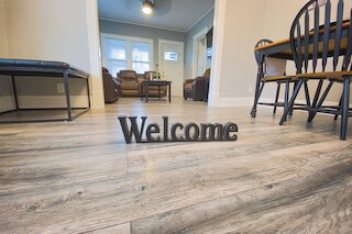 ラージ 6 ベッドルーム、2 バス クローズ トゥ ナイアガラ フォールズ