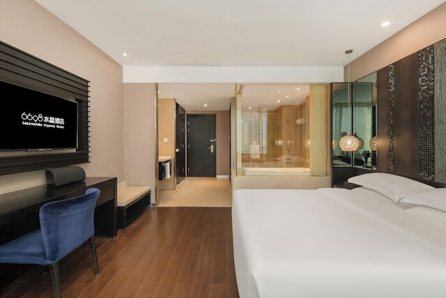 Hangzhou West Lake 6698 Crystal Hotel