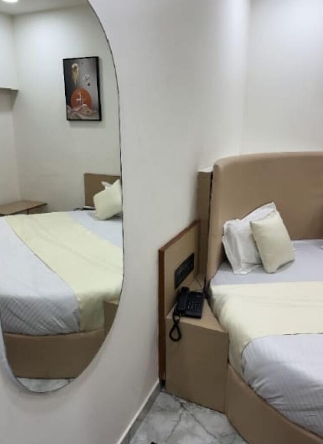 ジ アゾーン ホテル