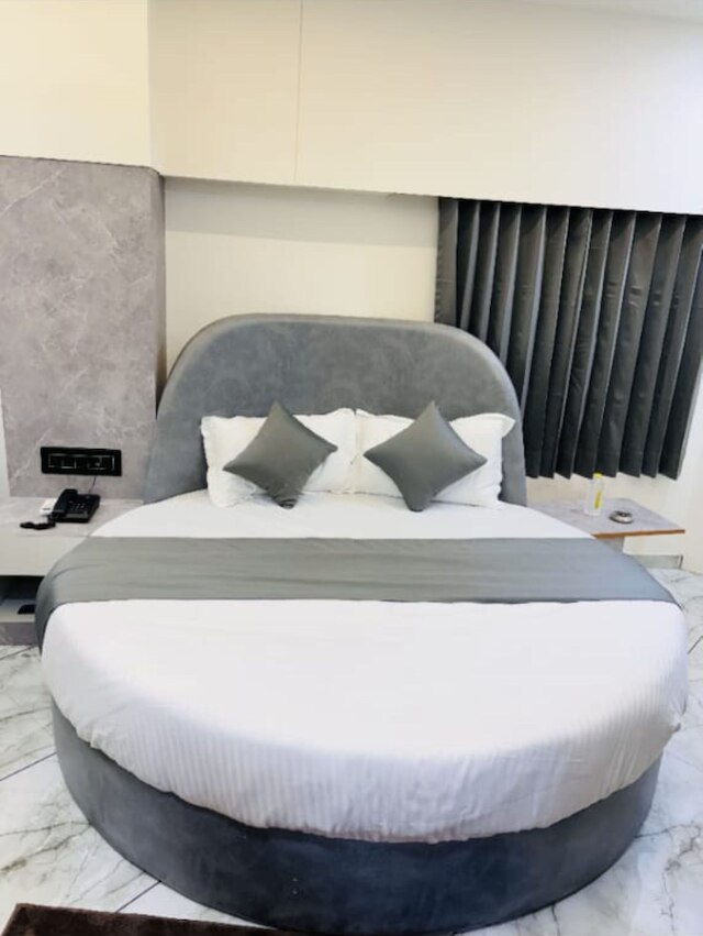 ジ アゾーン ホテル