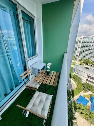 ザ バハマ ハンモック - アズール