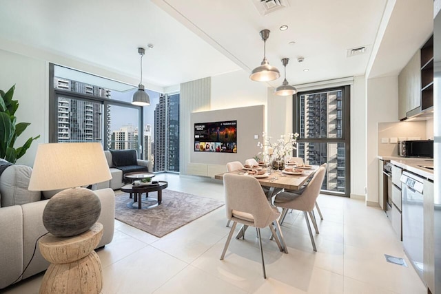 ブルジュ クラウン ラックス アパートメント by ドバイ モール