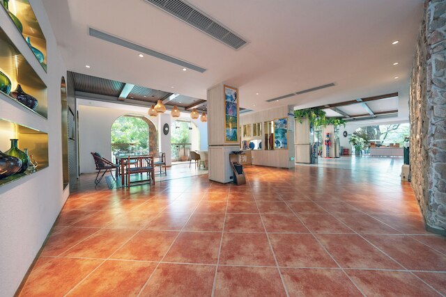 Guilin O-LIVE Social Hotel