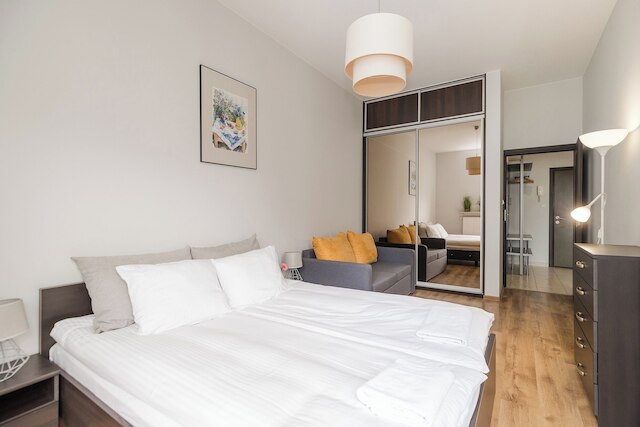 ショートステイポーランド ギェウドワ B184