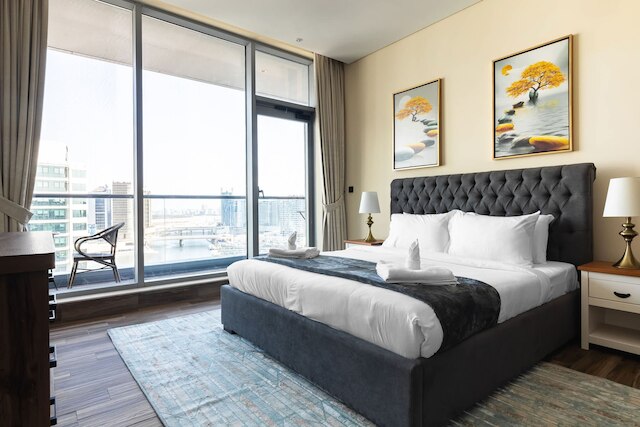 アメージング 2ベッドルーム 2バスルーム カナル ビュー アット ビジネスベイ