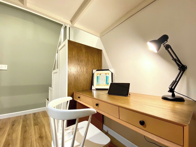 シグニー ハウス ホテル & アパートメンツ バッハ ダン リバー - ドアン ニュ ハイ