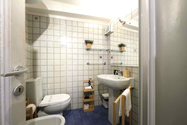 ワイン アパートメンツ フィレンツェ アレアティコ