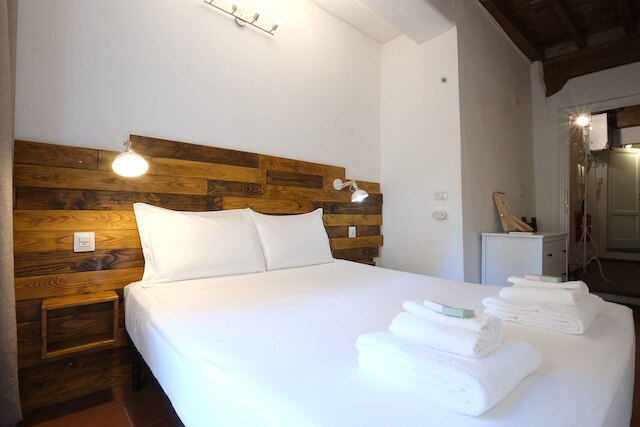 ワイン アパートメンツ フィレンツェ アレアティコ