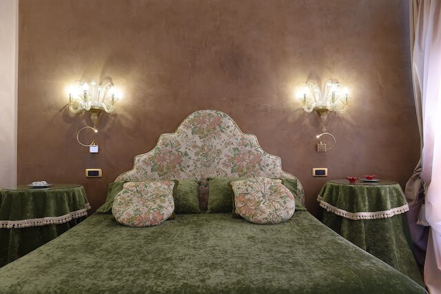 カーサ サヴォイア & カーサ ジョランダ