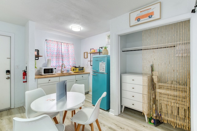 パイナップル ショアーズ レトロ イン