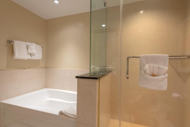 ホヌア カイ ホクラニ コレクション by KBM - 2 ユニット オン セイム フロア (423/424)