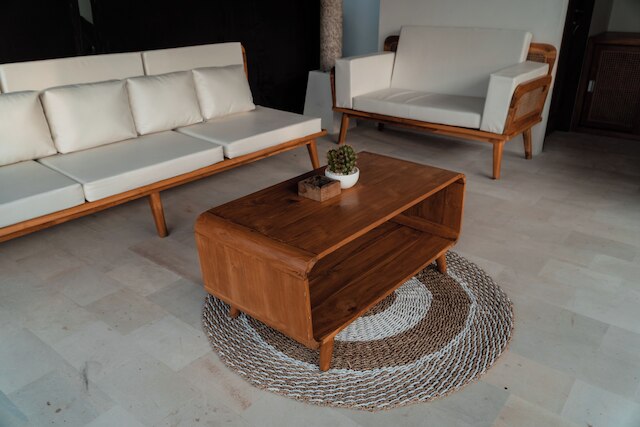 サンジュラ ウルワツ