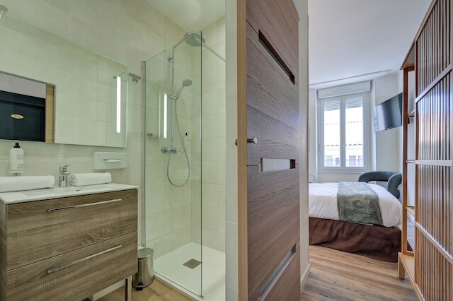 アーバン スタイル ブラゾン デュ ヴァントゥー