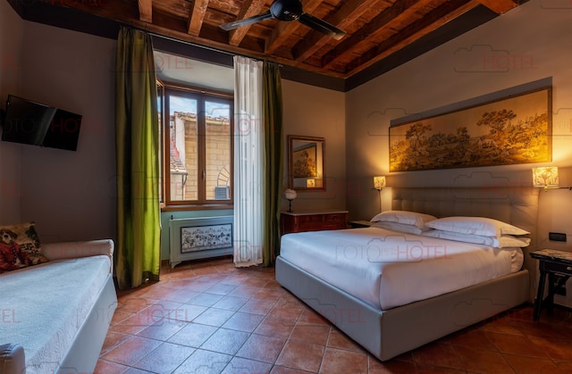 アンティカ ディモーラ デ ベンチ