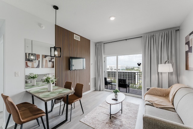 アパート 2 ベッドルーム クローズ トゥ アイ ドライブ ユニバーサル