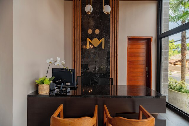 マモラ リビング