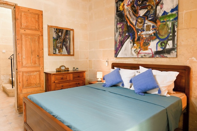 ア コージー ネスト オーバールッキング ザ シー