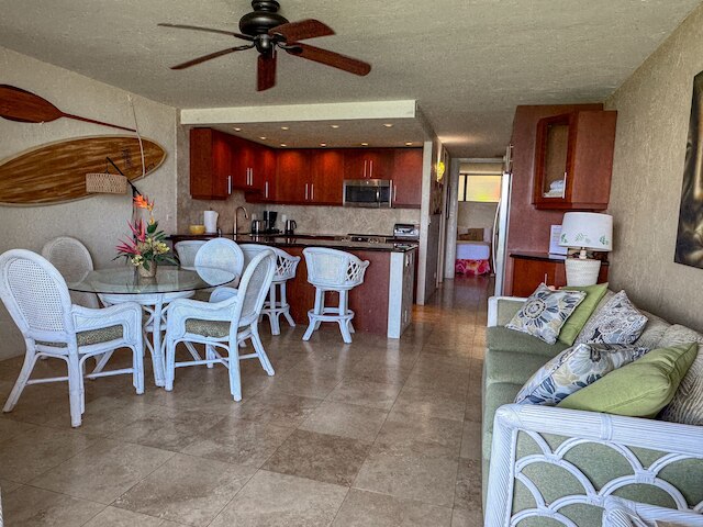 パパケア L105 2 ベッドルームコンド