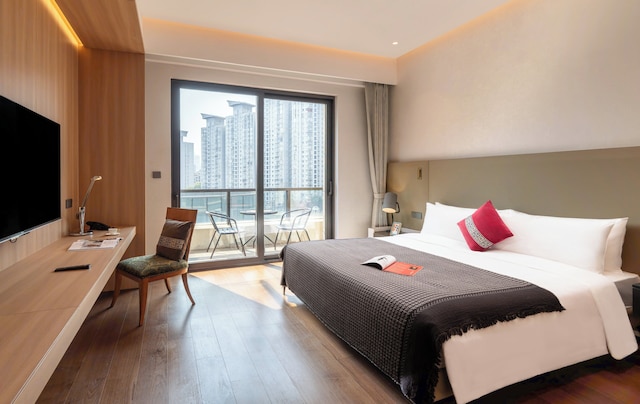 InterContinental Shanghai Jing An Ser Apt by IHG