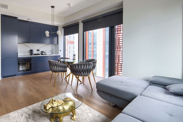 トワロワ タワーズ