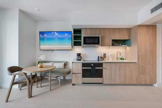 ベリーニ ブリーズ - コージー セントラル マイアミ プール アンド ジム