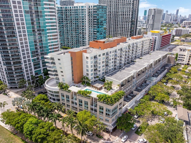 ミッドタウン ミューズ - ウォーカブル コージー アメニティ ビルディング ウィズ パーキング