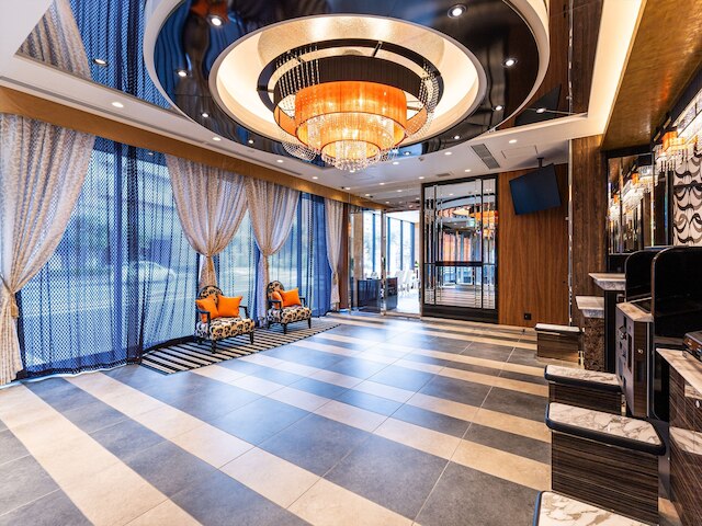 アパホテル〈鳥取駅前〉