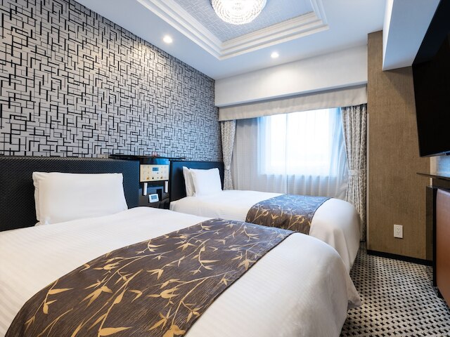 アパホテル〈鳥取駅前〉