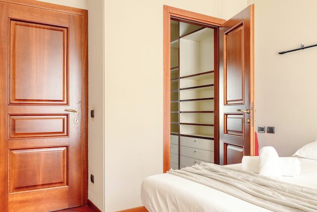 ディライトフル 2ベッドルーム フラット ニア ナヴィリ