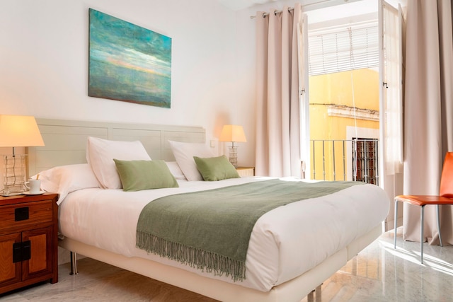 コージー アパートメント イン ザ センター. パサヘ サンタ クルス II