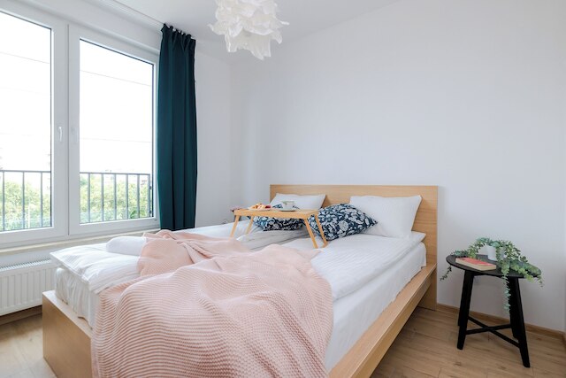 ショートステイポーランド ピレッキエゴ B140