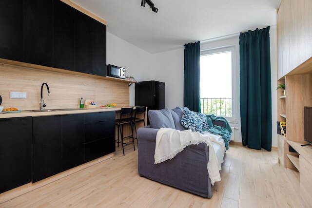 ショートステイポーランド ピレッキエゴ B140