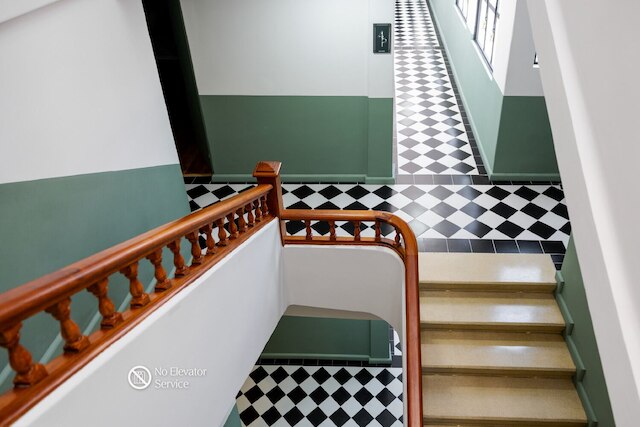 マジス ダウンタウン フアレス by キャピタリア