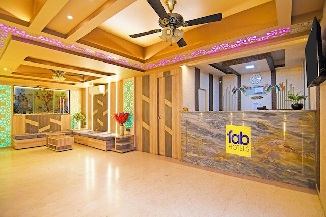 ファブホテル ザ クリスタル