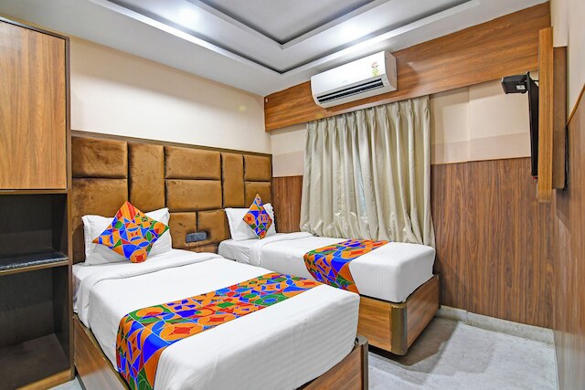 ファブホテル ザ クリスタル