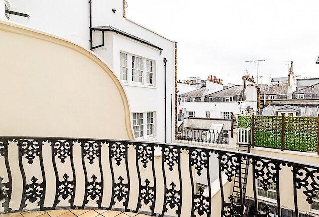 セントラル ロンドン シック タウンハウス