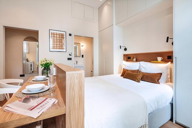 ビューティフル アボード イン アールズ コート