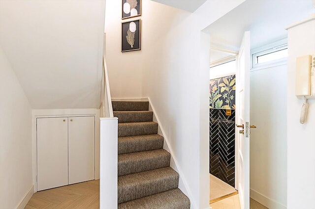 3 ベッド イン ザ ハート オブ コベントガーデン