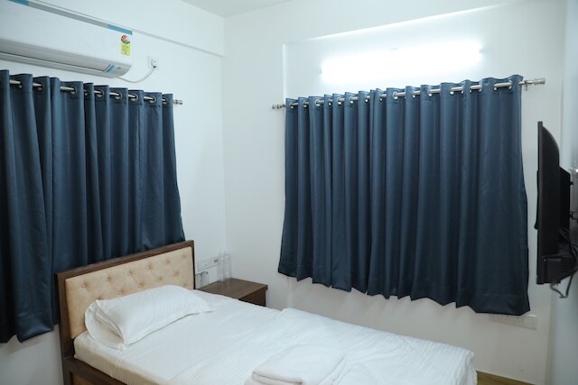 アーシアナ ゲストハウス エンタイア 2BHK サービスアパートメンツ コルカタ