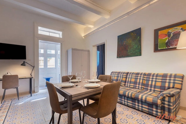 アパートメント ウィズ トラディショナル マルタ バルコニー イン バレッタ