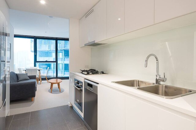 2ベッドルーム ラグジュアリー スカイタワー CBD プール ジム Netflix