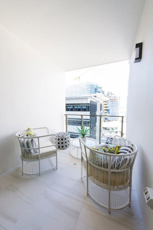 2ベッドルーム フード ドリンク ハブ プール バルコニー ジム ルーフトップ