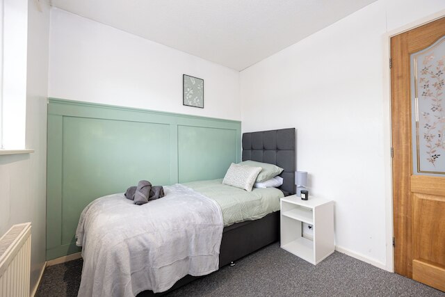 リラクシング 4ベッドルーム ニア シティ センター