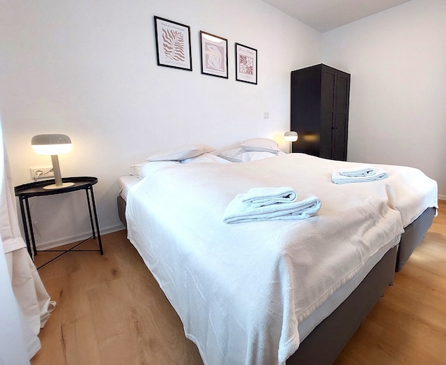 エアポート メッセ アパートメンツ