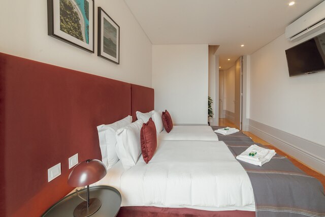 ハート オブ ポルト アパートメント F デュプレックス by Vacationy