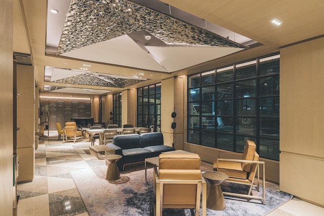 Shanghai Atour Hotel On The Bund-People